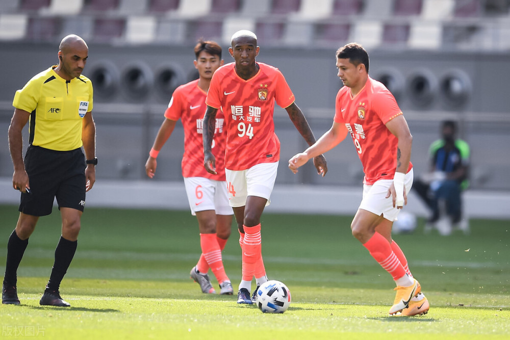 澳门威尼斯人网站 -关键时刻亚冠传出新动向；印第安纳步行者门线救险；管理层表态：目标明确；临场指挥获称赞的简单介绍