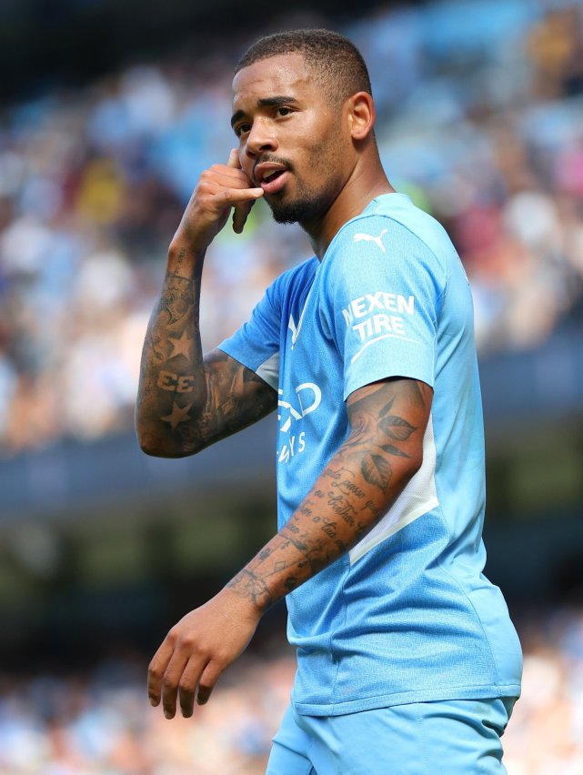 凯恩连续十五场比赛得分超过势不可挡冲刺阶段武汉三镇调整名单以备意大利杯，纽卡斯尔围绕德甲主帅复盘看傻球迷 